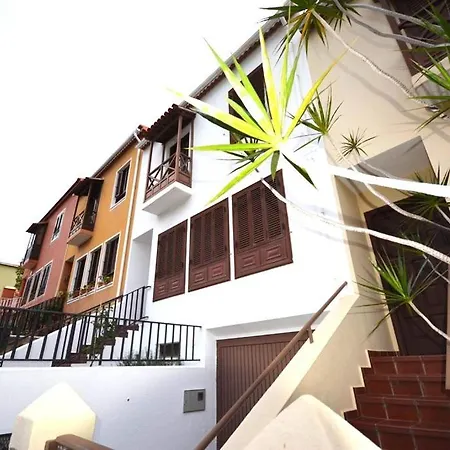 Apartment Lovely House In The Area Of
